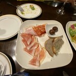 用户对于クワトロヴァッリ 調布店的评论图