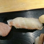 用户对于英的评论图