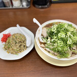 用户对于本家 第一旭 寺田店的评论图