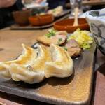 用户对于肉汁餃子のダンダダン 代々木店的评论图