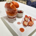 User's review image for タカノフルーツパーラー 新宿高島屋店