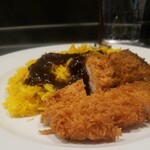 User's review image for 旨さと辛さがここちよい黒カレー 萬栄カレー
