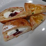 用户对于18 BAKERY的评论图