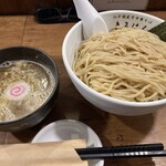 用户对于江戸前煮干中華そば きみはん 総本店的评论图