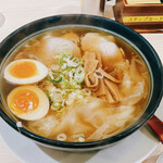 用户对于ワンタンメンの満月 三鷹店的评论图