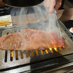 用戶對於黒毛和牛焼肉 白か黒的評論圖