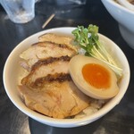 用戶對於鶏そば・ラーメン Tonari的評論圖