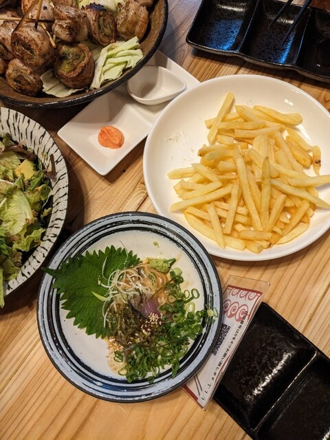 用戶對於巻き串と餃子 まきんしゃい 天神店的評論高清圖