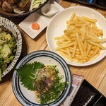 用戶對於巻き串と餃子 まきんしゃい 天神店的評論圖