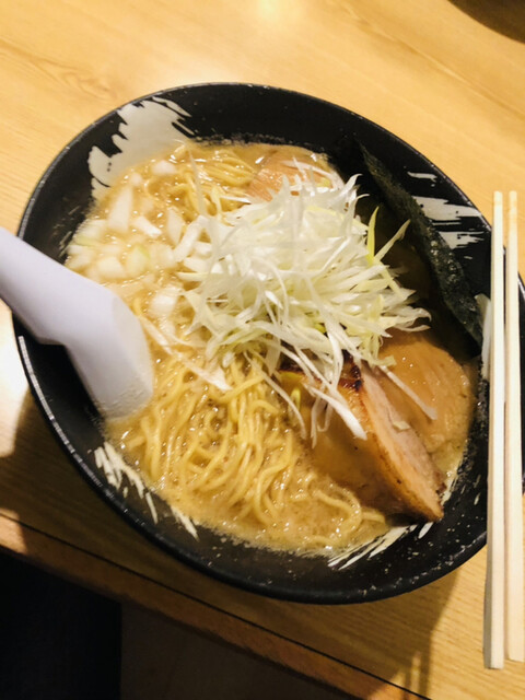 用户对于みたび的评论高清图
