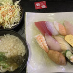 用戶對於回転寿司喜楽 一文橋店的評論圖