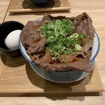 用戶對於肉めし岡もと 足立入谷店的評論圖