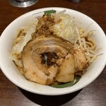 用戶對於ラーメン 雷 東京本丸店的評論圖