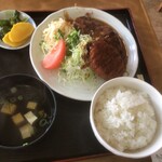 用户对于お食事処 まつもと的评论图