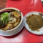 用户对于新福菜館 伏見店的评论图