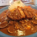用户对于カレーハウス アパッチ的评论图