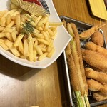 用戶對於新世界おやじの串や 新世界本店的評論圖