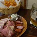 用戶對於ベイブルーイング 関内本店的評論圖