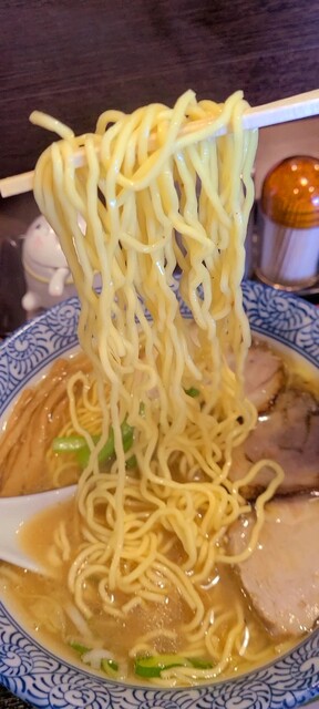 用户对于らぁめん とん平的评论高清图