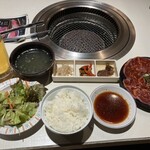 用戶對於鶴橋ホルモン本舗 駅前店的評論圖