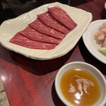 用户对于ホルモン・焼肉 キムチ的评论图