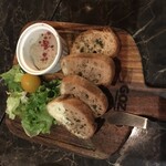 用戶對於GOZZO的評論圖