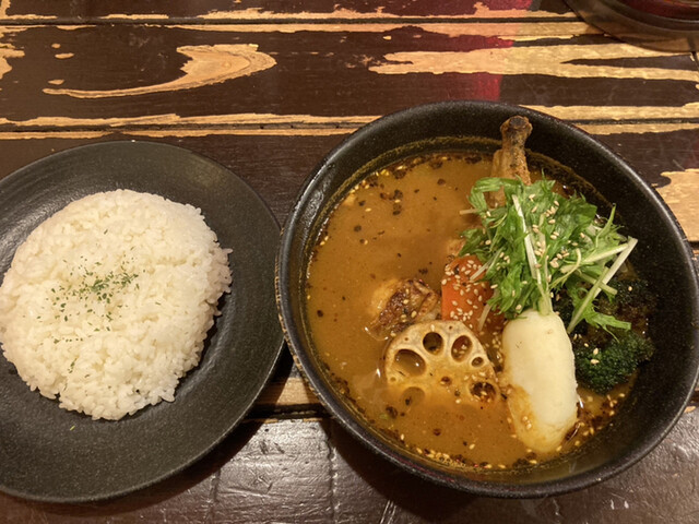 用户对于スープカリー ヒリヒリ2号的评论高清图