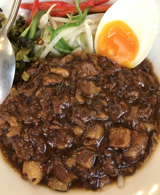 用戶對於新橋亭的評論圖