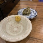 用户对于かつかつとんとん的评论图