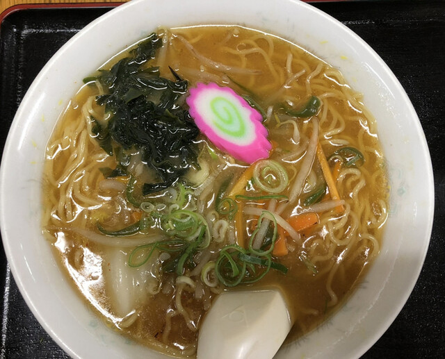 用户对于ローマの泉食堂的评论高清图