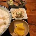 用户对于三五食堂的评论图