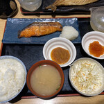 用戶對於一夜干しと海鮮丼 できたて屋 ステラプレイス店的評論圖