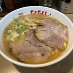 用户对于旭川ラーメン ななし的评论图