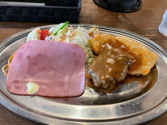 用户对于レストラン 辻川東店的评论图