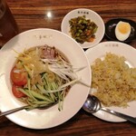 User's review image for 24時間 餃子酒場 高田馬場店