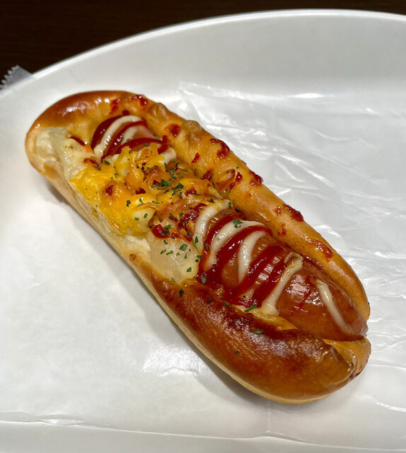 User's recommendation image for ベーカリー&カフェ ヤマザキ 田原町店