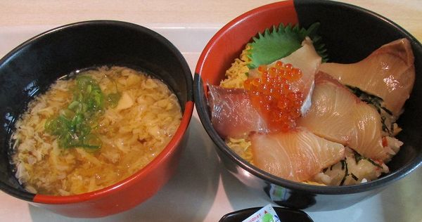 用戶對於中之島ダイビルカフェテリア的評論高清圖