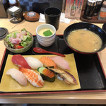 User's review image for 大起水産回転寿司 八尾店