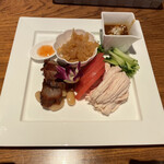 用戶對於八仙閣本店レストラン 彩虹的評論圖