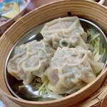用戶對於台風大飯店的評論圖