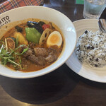 用户对于札幌スープカレー専門店エスパーイトウ 八軒総本店的评论图