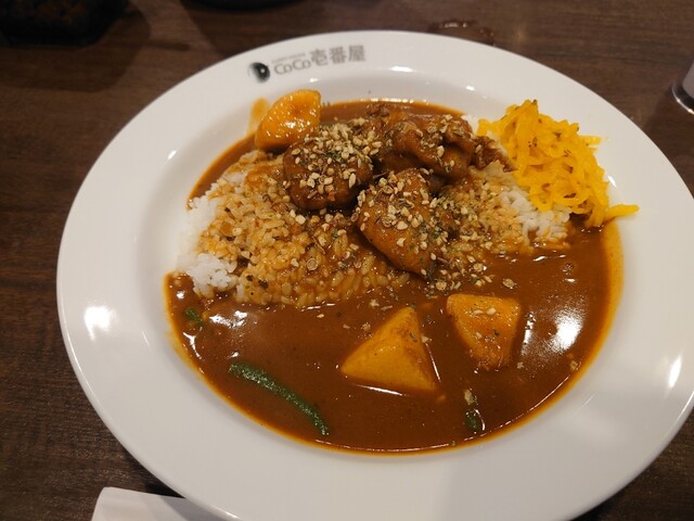用户对于カレーハウス ＣｏＣｏ壱番屋 中央区石山通店的评论高清图