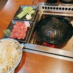 用戶對於まるごと北海道 ジンギスカン店的評論圖