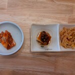 用户对于ダモア食堂的评论图