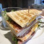 用戶對於淡路坂珈琲 お茶の水店的評論圖