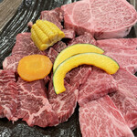 用户对于焼肉・しゃぶしゃぶ 肉の鶴々亭的评论图