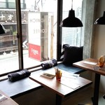 用户对于ブラスカフェ的评论图