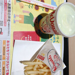 用戶對於マクドナルド 新梅田店的評論圖