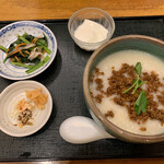 用戶對於咸亨酒店的評論圖