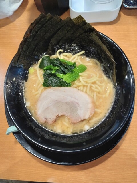 用戶對於横浜家系ラーメン 極豚家的評論高清圖